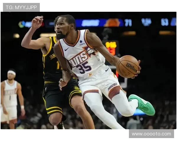 杜兰特与萌娃石头剪子布两连胜，暖心互动萌翻全场(2)